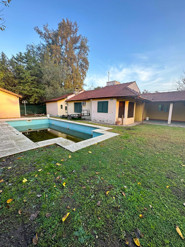 Casa Quinta En Venta En Hostería San Antonio, Luján