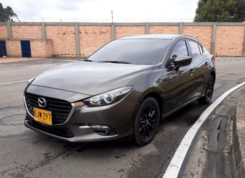 Mazda 3 Touring