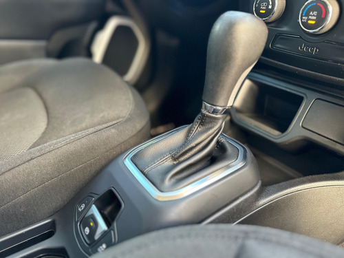 Jeep Renegade 1.8 16V FLEX 4P AUTOMÁTICO