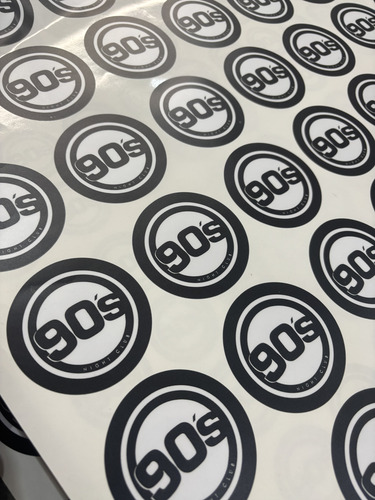 300 Stickers/etiquetas De Vinil Hd 5x5cm Personalizados Personalizado Personalizado