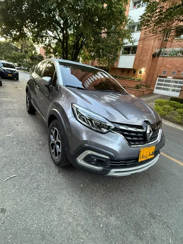 Renault Captur 1.3 T Iconic Cvt