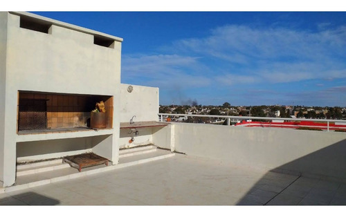 Imagen 8 de 8 de En Venta Departamento 2 Dormitorios Con Balcón En Alto Alberdi