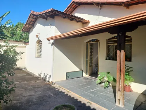 Casa Térrea De 3 Quartos