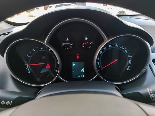 Imagem 10 de 15 de Chevrolet Cruze 1.8 Lt 16v Sedan
