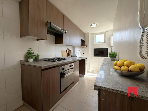 Moderno / Colegio Lincoln / Strip Center