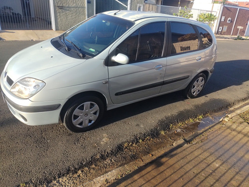 Renault Scenic 1.6 16v Expression 5p