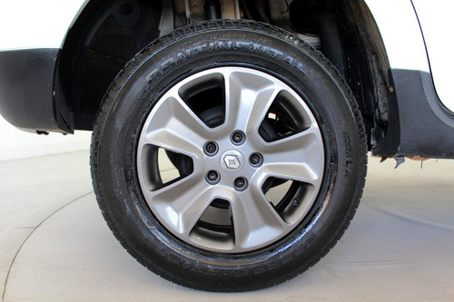Imagem 13 de 14 de Renault Duster 1.6 Dynamique Flex Manual - 2019 - Branco