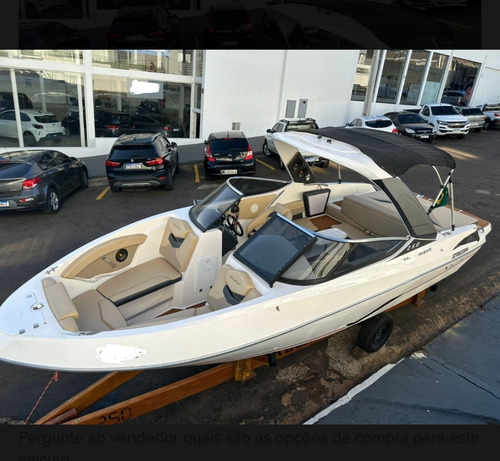 Lancha Ventura 25 Com Motor Volvo 280hp 2022