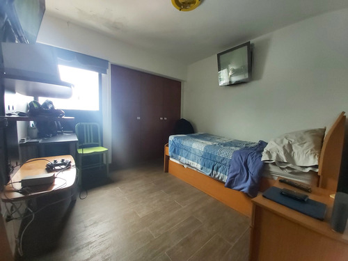 Imagen 24 de 30 de Venta Apartamento 210mt2 4h+huesped / 4b / 2e Santa Paula