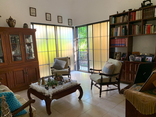 Imagen 17 de 24 de Preciosa Casa En Venta En Villa Olga