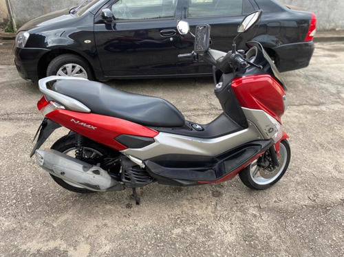 Imagem 3 de 8 de Yamaha Nmax