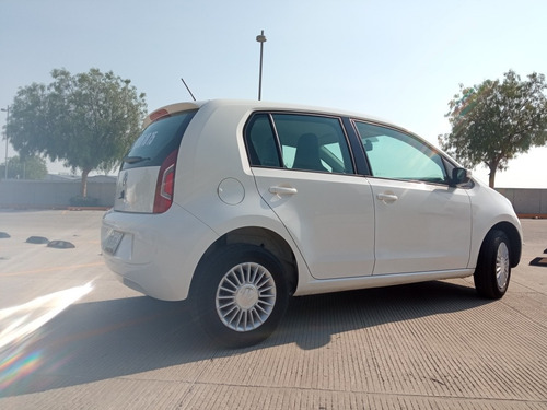 Volkswagen Up! 2016 1.0 Move Up Mt 5 P