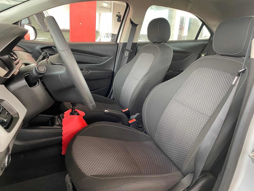 Imagem 14 de 20 de Chevrolet Onix 2019 1.0 Joy 5p