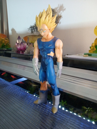 Dragón Ball Vegeta Majinbu (Usado)