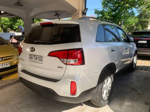 Imagen 3 de 7 de Kia Sorento Ex 4x4 2.2 Aut 2015