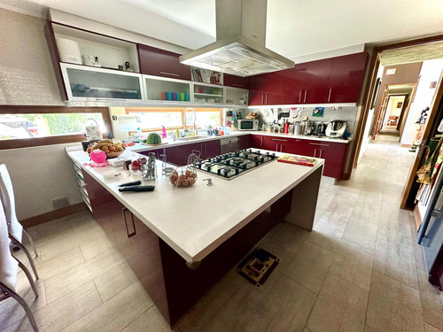 Vendo Moderna Casa Hormigón 6d 5b Orilla Cancha Las Brisas