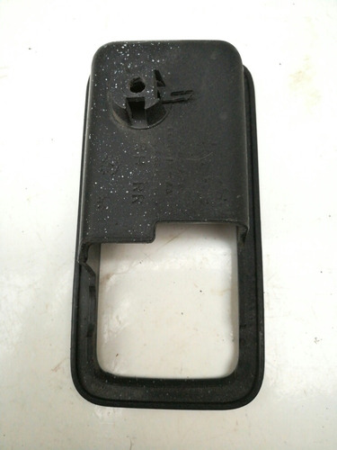 Imagen 2 de 4 de Bisel Manija Interior Trasera Copiloto Ford Fusion 06-09