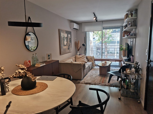 Imagen 2 de 14 de Venta Apartamento 2 Dormitorios, Patio Y Garaje En Pocitos
