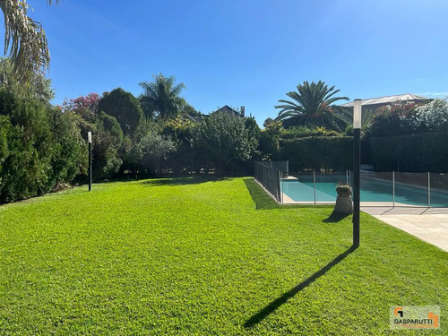 Casa En Venta Y Alquiler En Septiembre, Escobar. 5 Ambientes