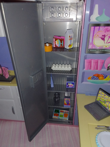 Barbie Bús De Fiesta Con Bañera Para Muñecas (para Reparar) (Usado)