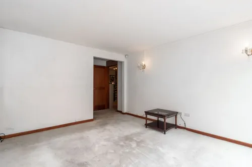 Apartamento En Venta En Los Rosales. Cod V12443