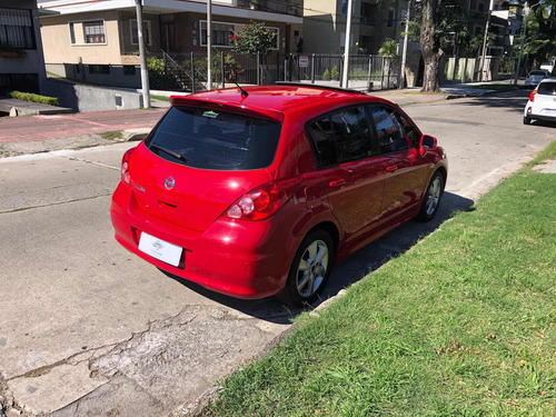 Nissan Tiida 1.8 Premium Mt 2010