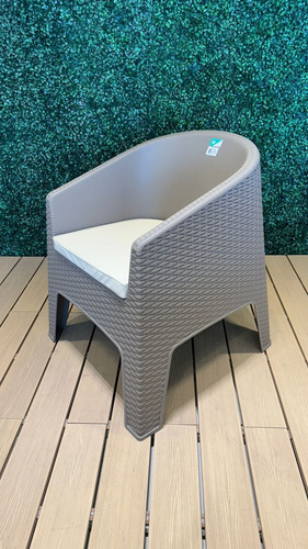 Pack 2 Sillones Oasis Con Almohadon Ratán Capuchino* Capuchino Rattan