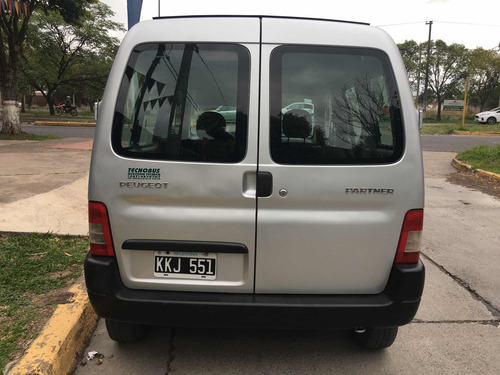 Imagen 7 de 14 de Peugeot Partner 2011 1.6 Hdi Furgon Confort