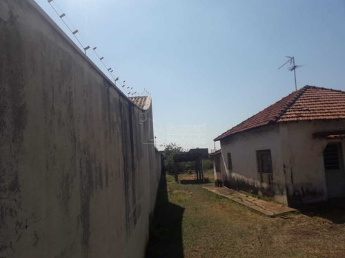 Imagem 1 de 4 de Venda De Casas / Padrão Na Cidade De Araraquara 11042