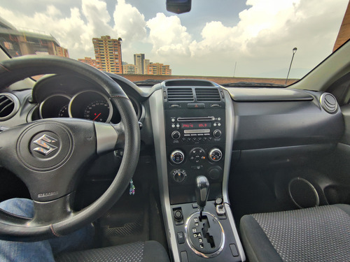 Suzuki Grand Vitara 2.7 Sz