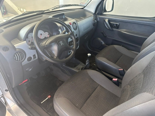 Imagen 6 de 10 de Peugeot Partner 2014 1.4 Furgon Confort 5as