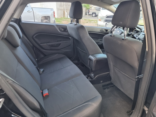 Imagen 11 de 14 de Ford Fiesta 2017 1.6 Se Sedan Mt