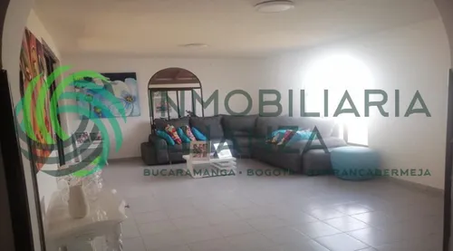 Casa En Venta En Quintas Del Cacique Iii. Cod V61247