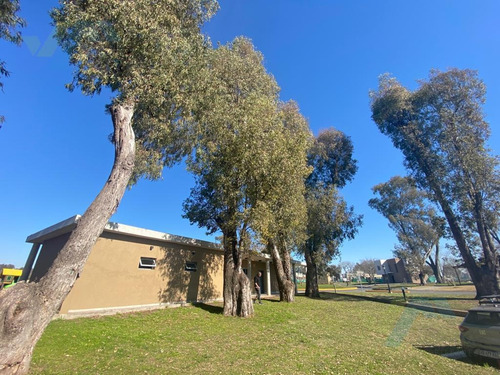 Imagen 5 de 17 de Venta De Lote Interno, Inmejorable Orientación - Santa Sofía