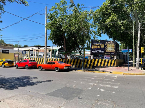 Venta De Playa De Estacionamiento