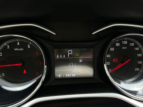 Chevrolet Onix 1.0 Premier Redline At