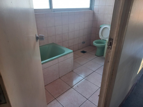 Casa En Arriendo De 4 Dorm. En Curicó