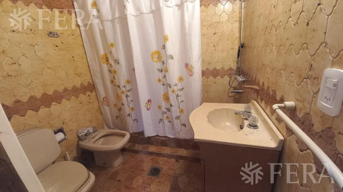 Imagen 30 de 30 de Venta Casa 5 Ambientes Con Cochera, Fondo Con Piscina Y Quincho En Quilmes (30689)