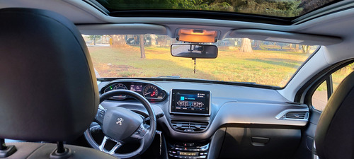 Peugeot 2008 1.6 Feline Tiptronic