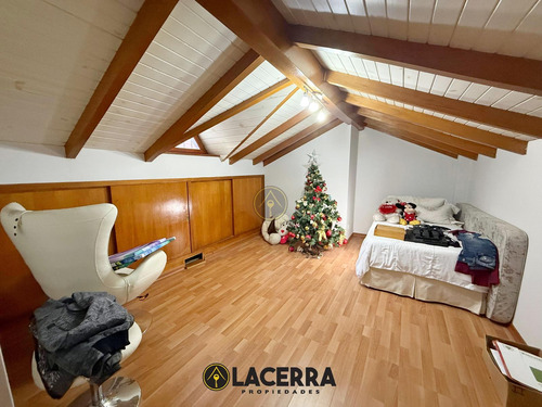 Casa 7 Ambientes En Venta, Villa Ballester