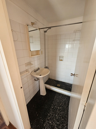 Dueño Apto 2 Dorm La Blanqueada Piso Alto Muy Bien Ubicado