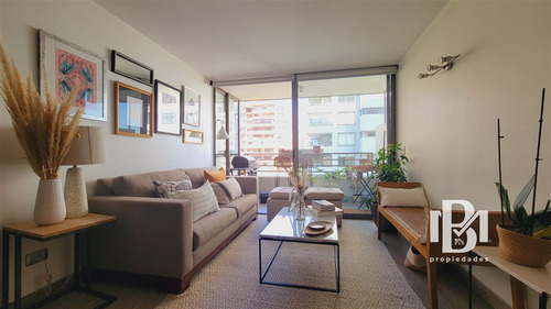 Departamento En Venta De 2 Dorm. En Las Condes