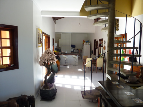 Casa Sobrado Em Frente A Praia Em Peruíbe