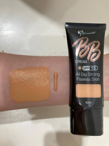 Base de maquiagem líquida Dhermosa BB Cream Base BB Cream - 40mL 40g