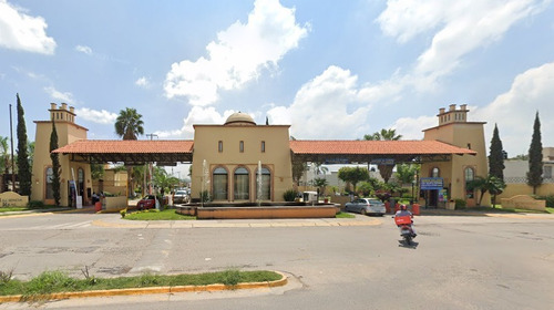 Se Vende Casa De Recuperción Bncaria En Av. Hda. De Los Eucaliptos, Tonala. Arf