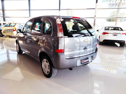 Imagen 7 de 12 de Chevrolet Meriva 1.8 Gl Plus 2012