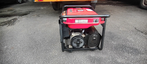 Gerador A Gasolina Tg3100cxv 3,1 Kw Mono 110/220v Toyama Okm (Usado)