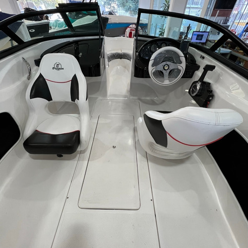 Lancha Eclipse 16 + Honda 90 Hp