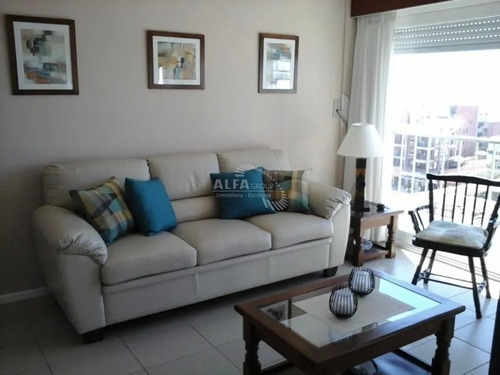 Apartamento En Venta Y Alquiler, Peninsula, Punta Del Este