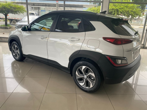Imagen 14 de 15 de Hyundai Kona Hibrida Premium At 2023